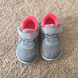 Baby girl tennis shoes